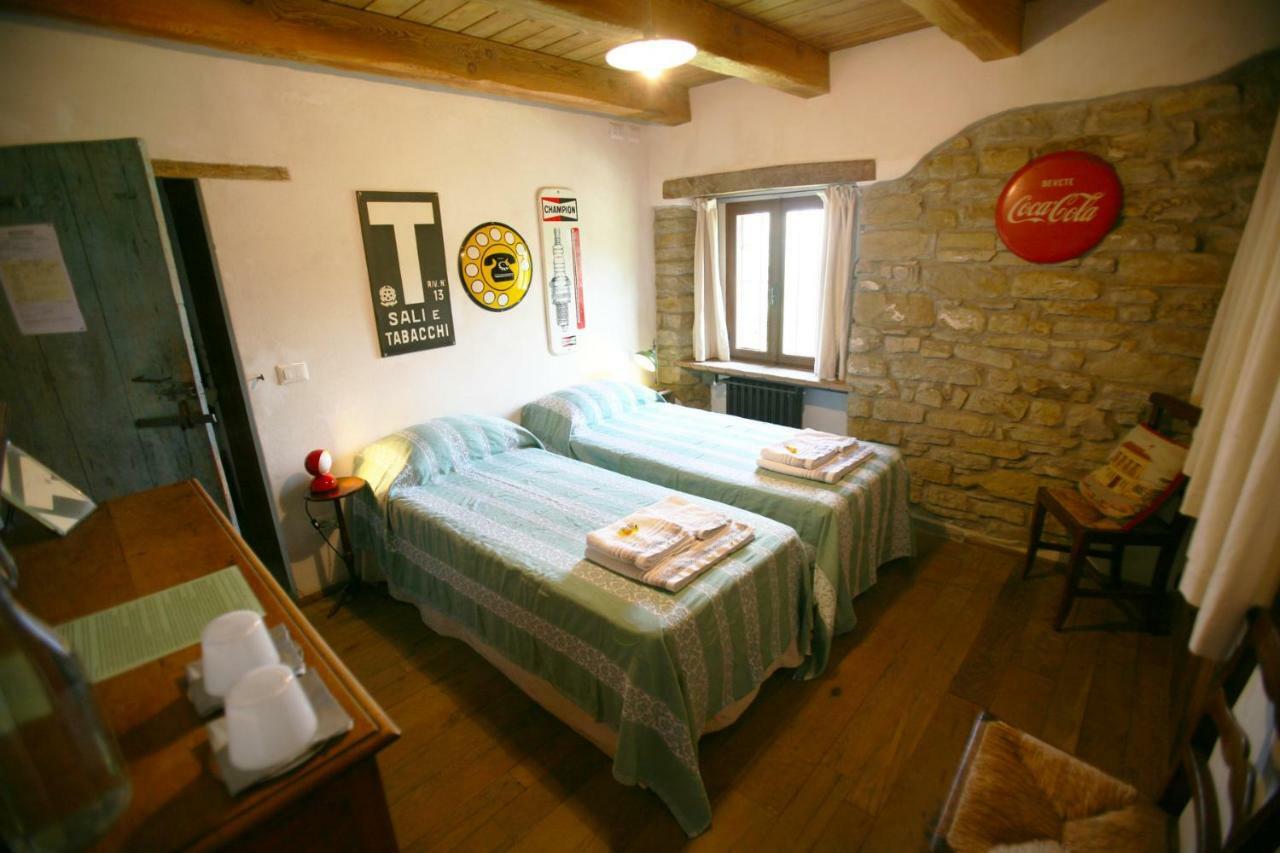 B&B Latordicella Castel del Rio Exterior foto